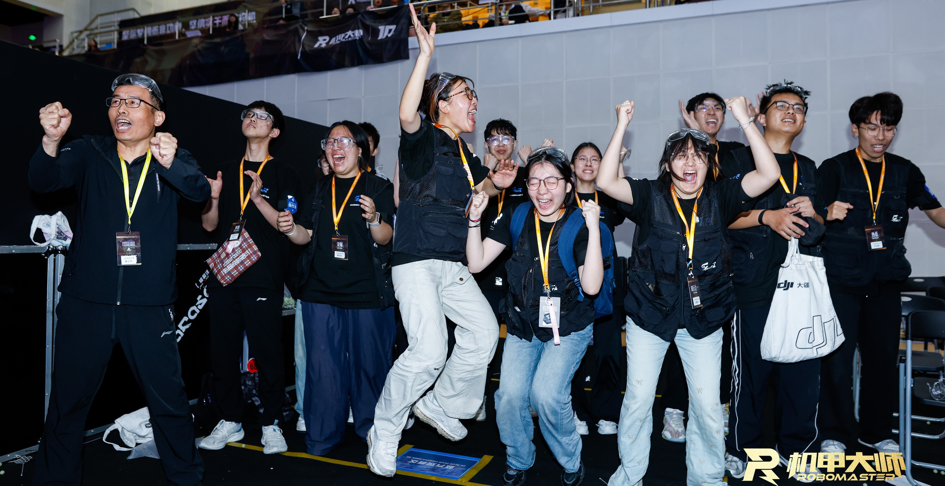 Smart Robot战队获全国机器人大赛机甲大师东部赛区一等奖挺进全国总决赛